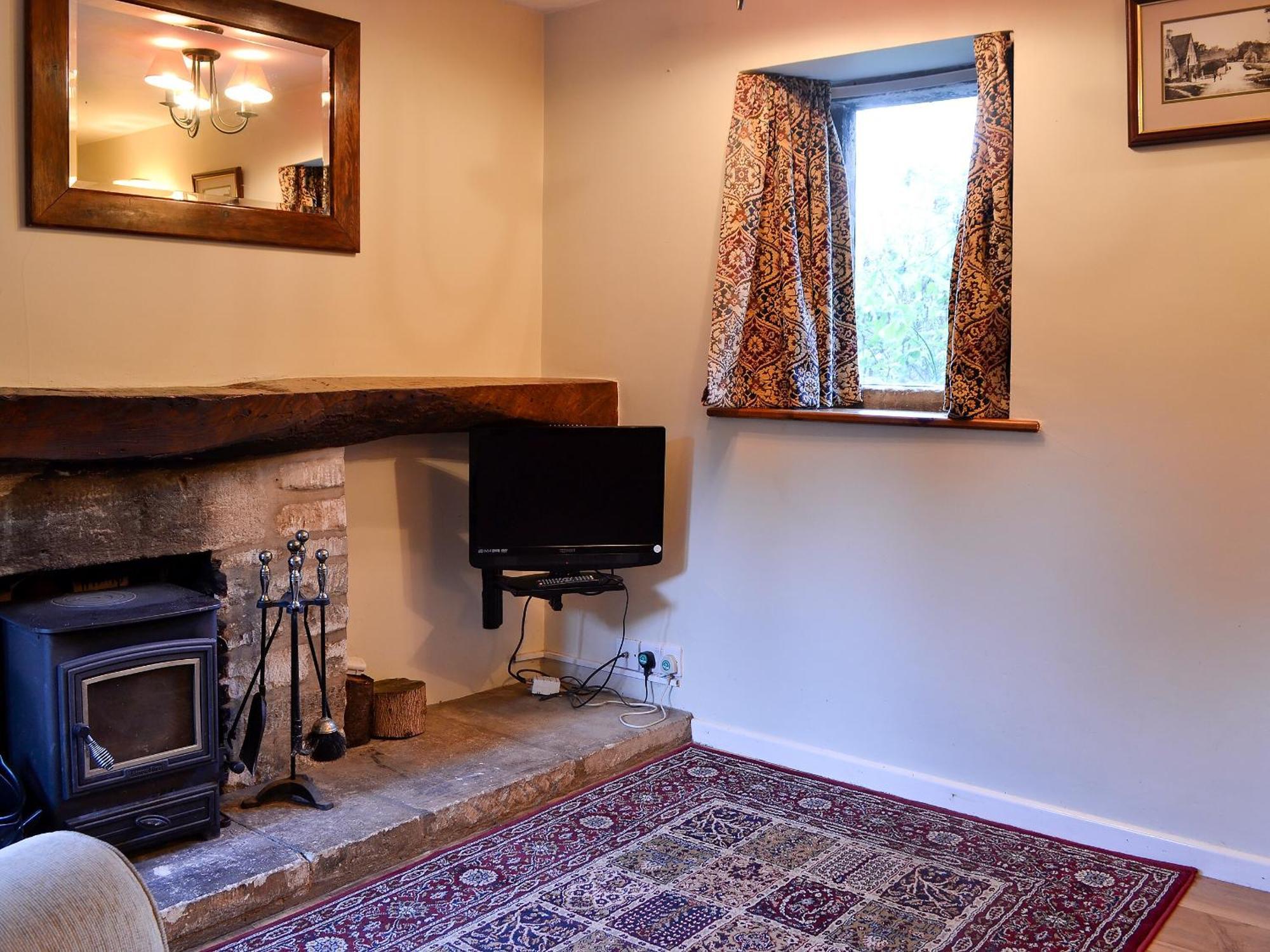 The Cot Villa Chalford Bagian luar foto